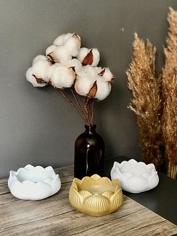 Yogacılar İçin Dekoratif Lotus Çiçeği Mumluk Set  altın